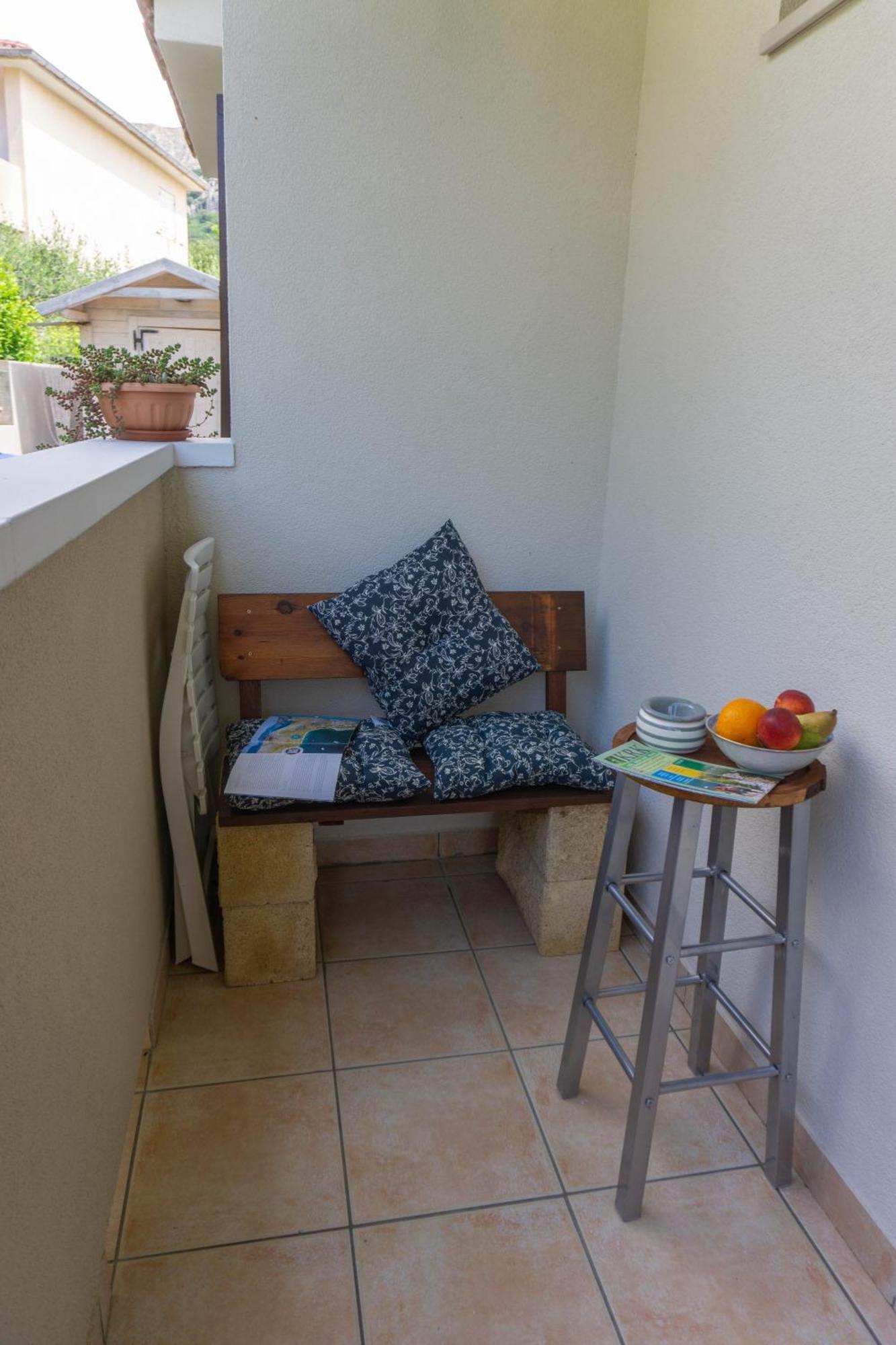 Apartment Jadran Baska Экстерьер фото